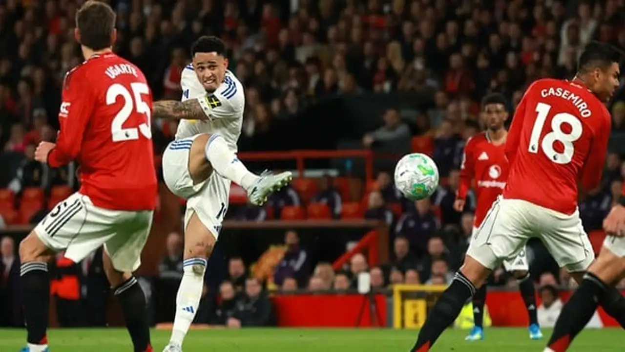 المنافسة على المراكز الخمسة الأولى في الدوري الإنجليزي الممتاز والتأهل لدوري أبطال أوروبا عصية على التنبؤ.